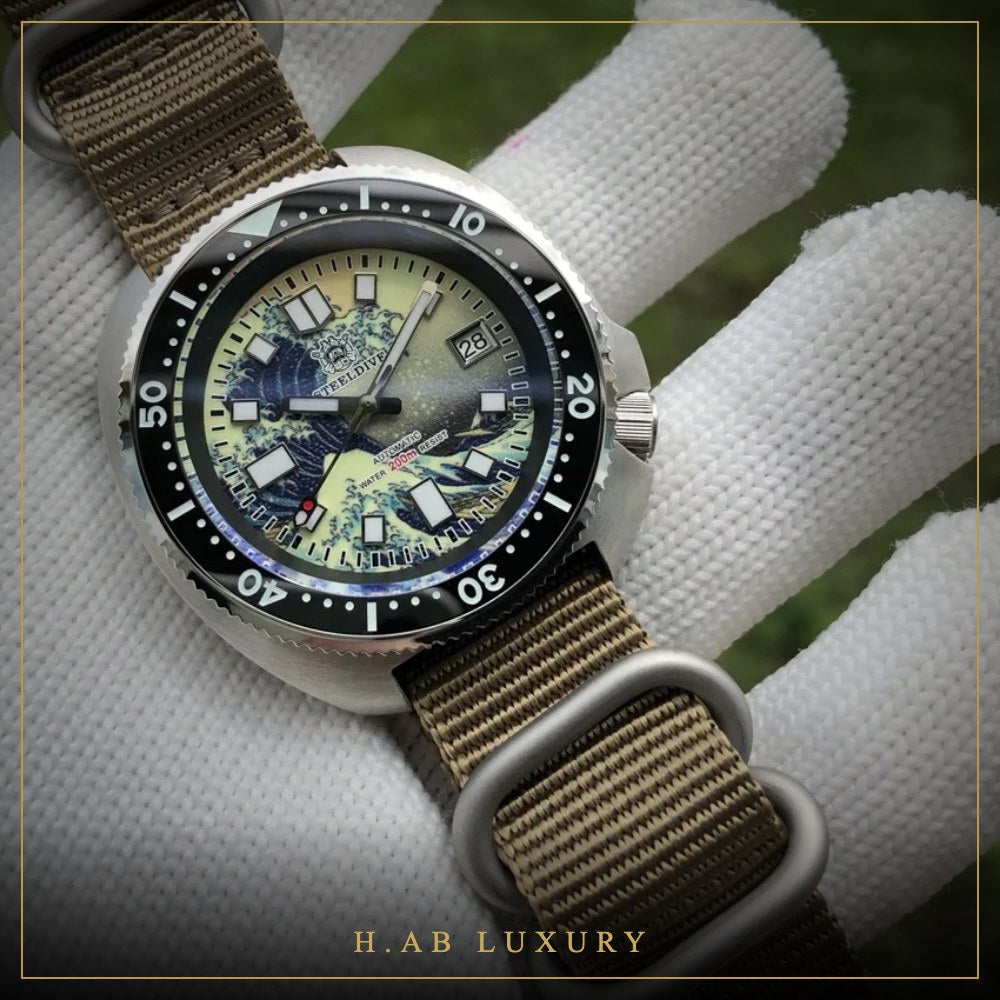 Steeldive SD1970J Kanagawa - Full Lume Turtle Diver