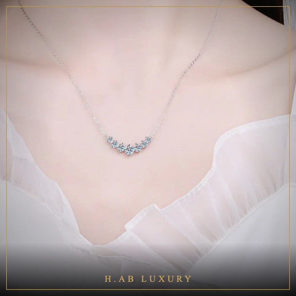 Sparkling Moissanite Pendant Necklace – 925 Silver