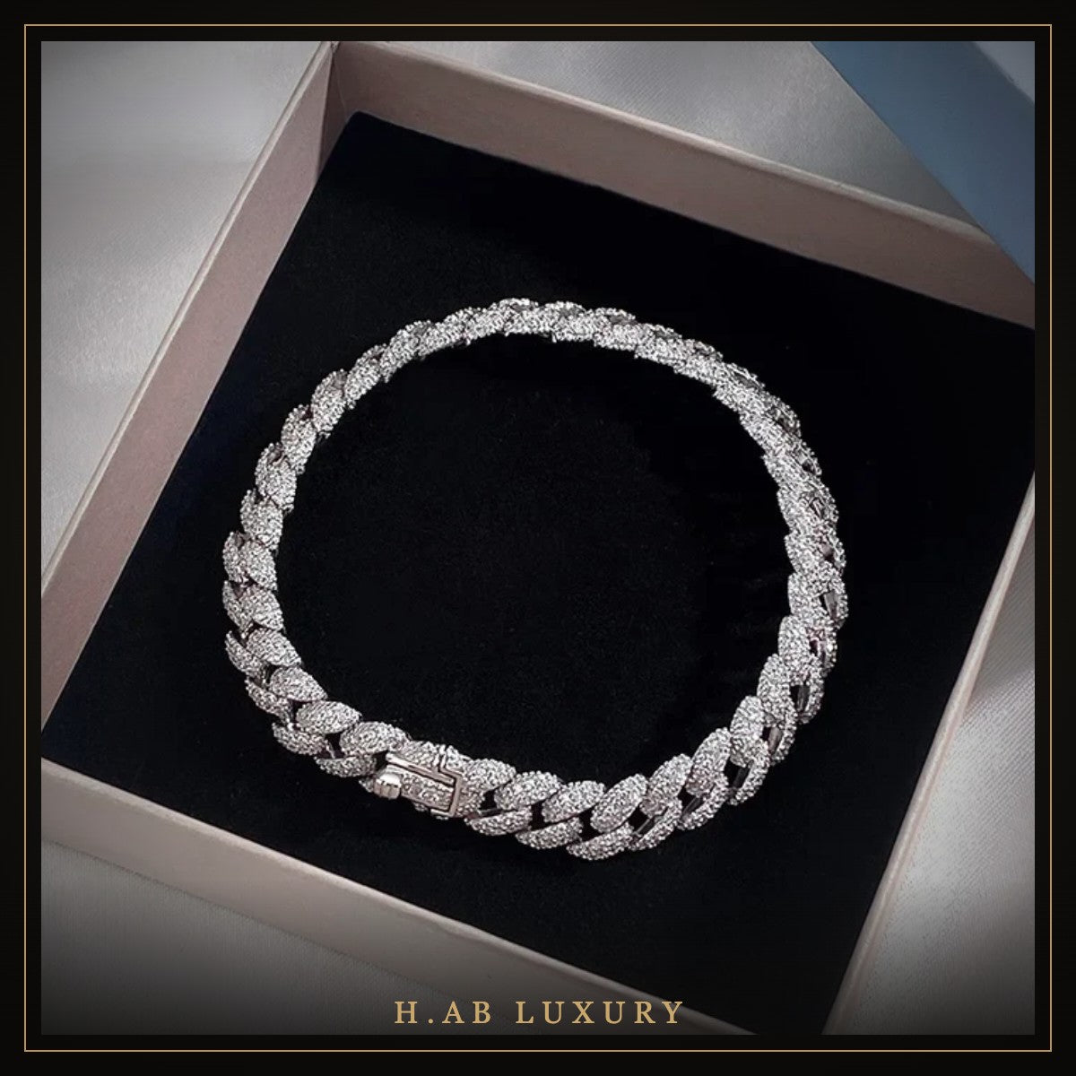 H.AB LUXURY moissanite jewelry