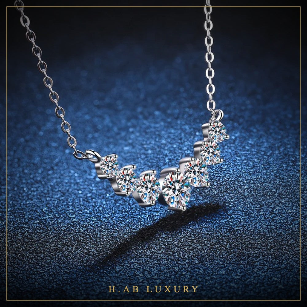 Graduated Moissanite Smile Necklace – 18K White Gold Plated