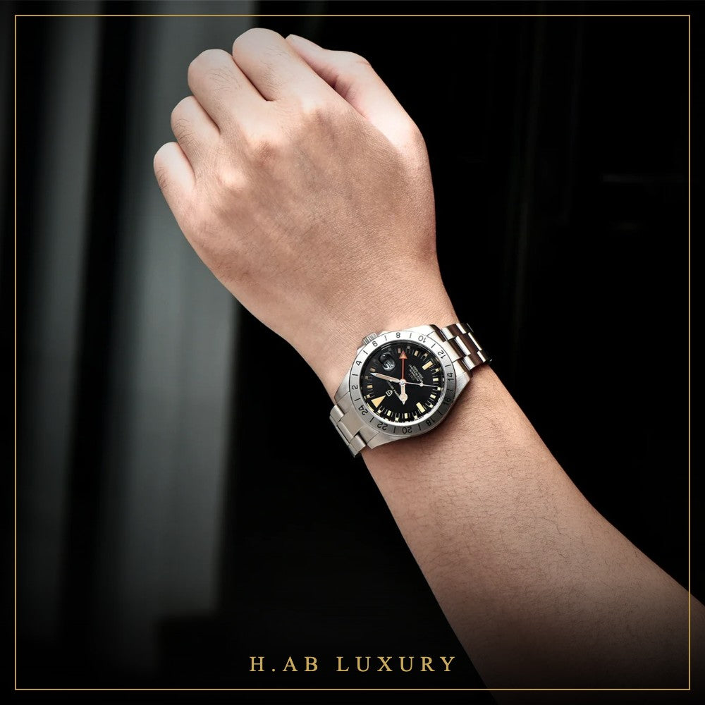 Pagani Design Retro GMT - Automatic Traveller, 200m