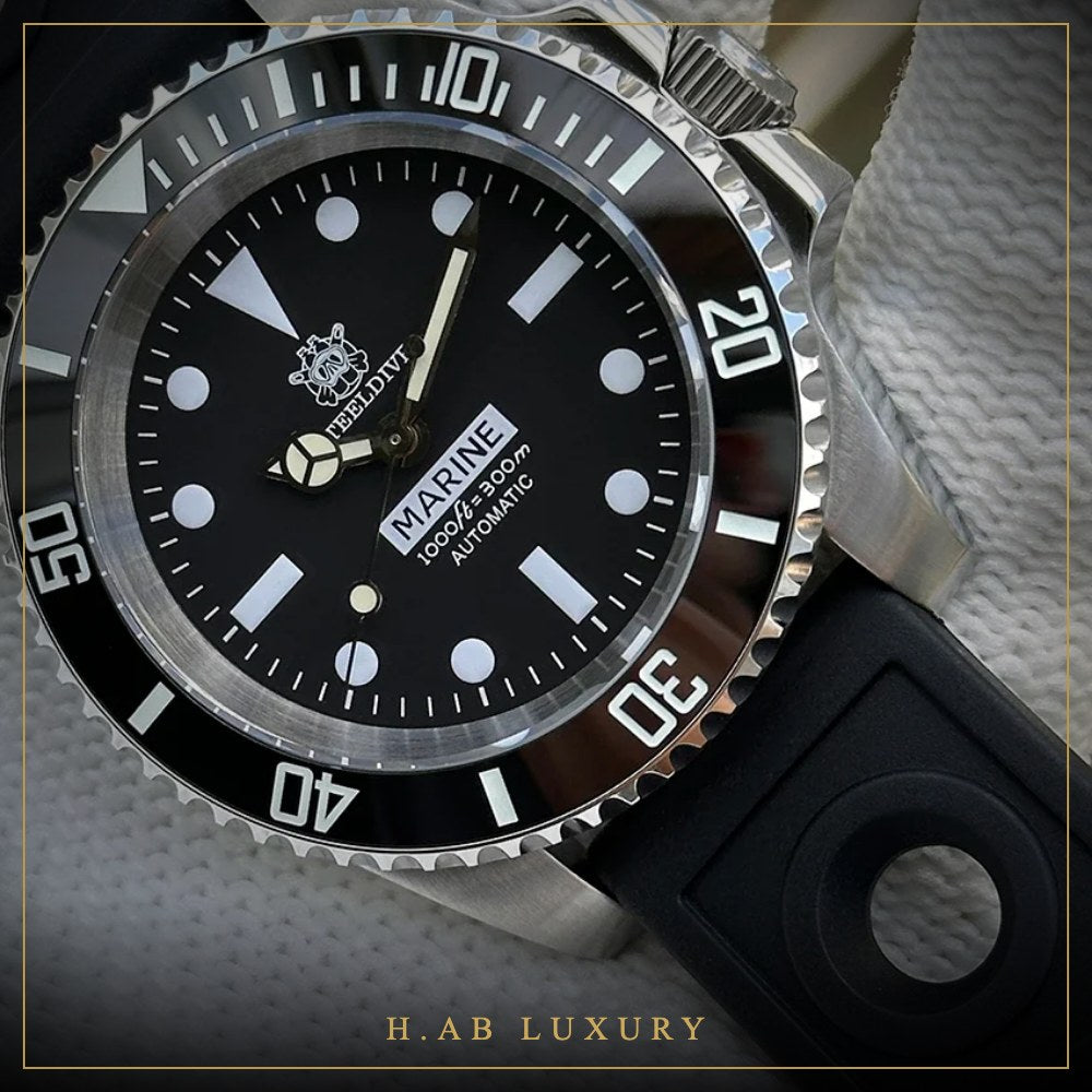 Steeldive SD1954 - 41mm Automatic Diver, 300m