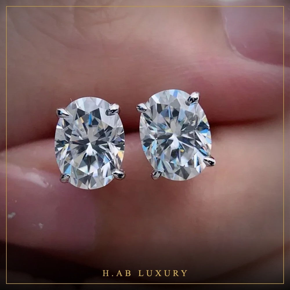 Oval Moissanite Stud Earrings – 925 Sterling Silver