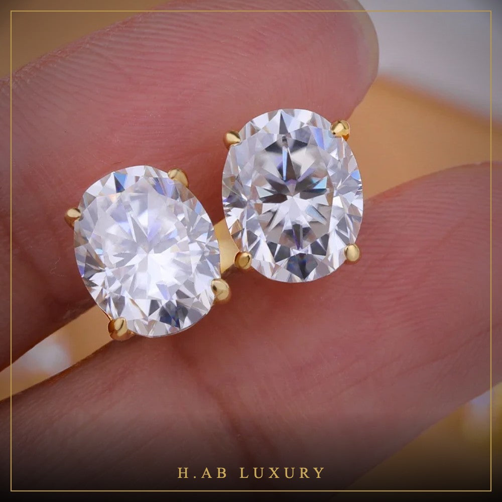 Oval Moissanite Stud Earrings – 925 Sterling Silver