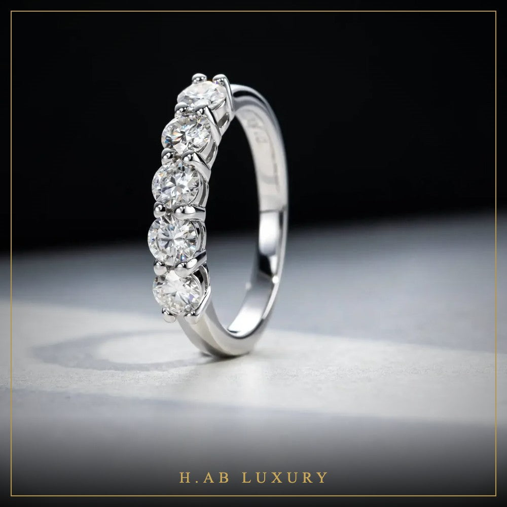 Moissanite Band Ring 4mm – White Gold Plated